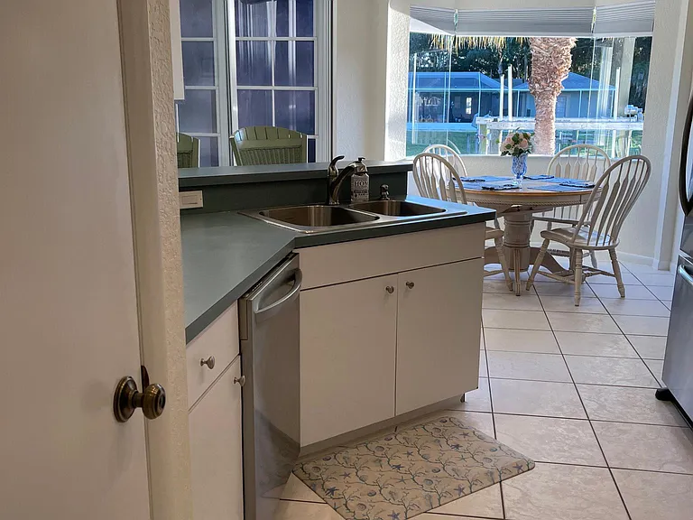 9052 Hilolo Ln — Photo 15