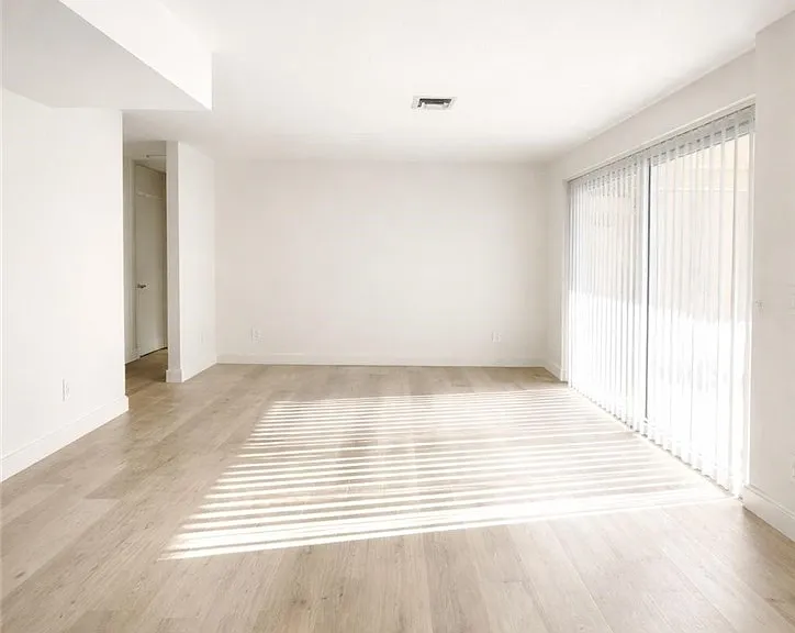 4724 Nara Vista Way #202 — Photo 5