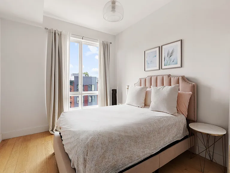 205 Macdougal St #4A — Photo 4