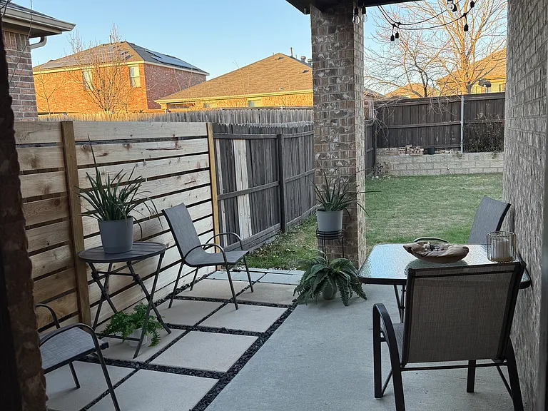 434 Winchester Dr — Photo 13