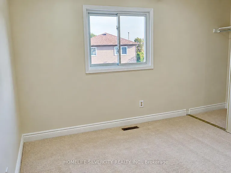 16 Norwood Pl — Photo 14