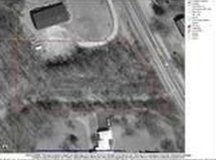 1323 Hudson Rd, Hillsdale, MI 49242