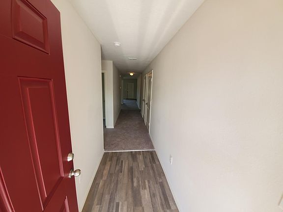 2nd image of 266 Gladiola Ct