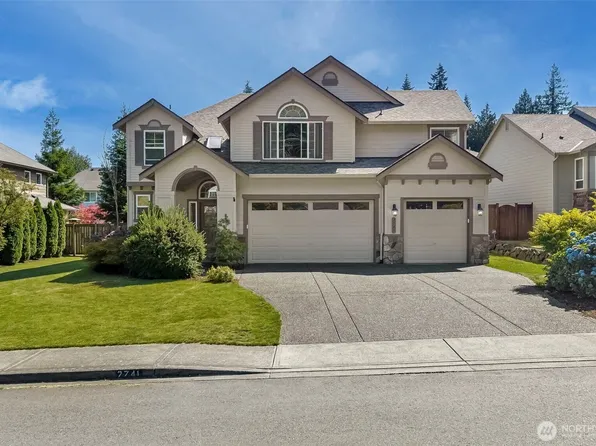 2741 NE Noll Valley Loop, Poulsbo, WA 98370