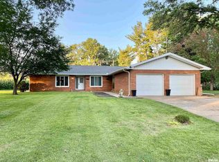 400 Amherst Dr, Sherman, IL 62684