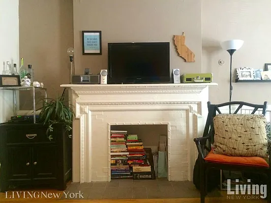 Rented by Living New York | media 17
