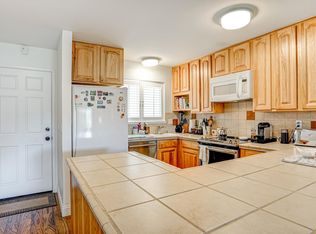 10 Professional Center Pkwy APT 4, San Rafael, CA 94903