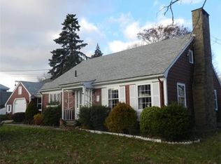 380 Kennedy St, Fall River, MA 02721