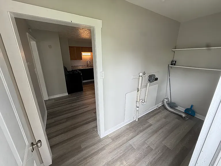 503 N Harrison St — Photo 3