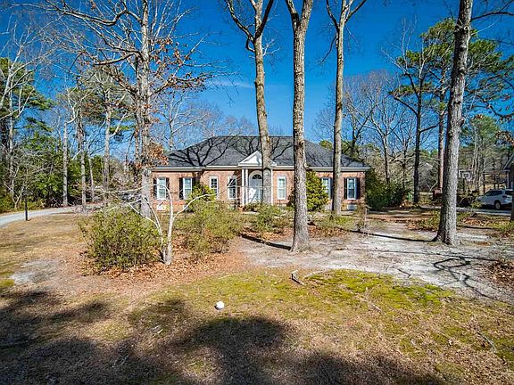 3rd image of 116 Fishers Shore Rd