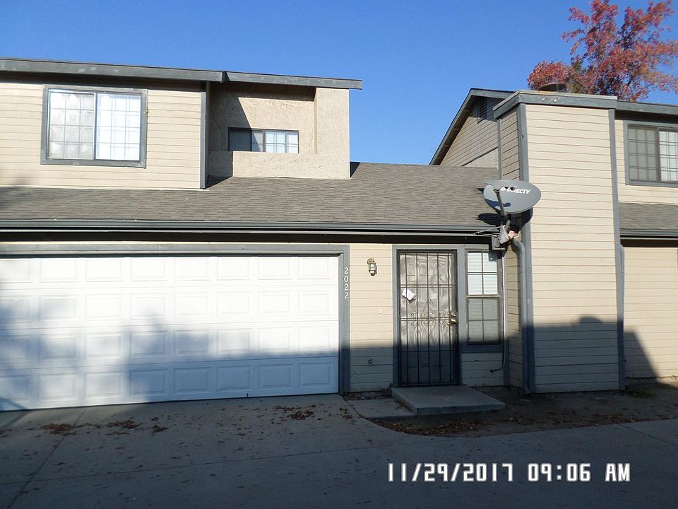 1st image of 2022 E Chelsea Ct
