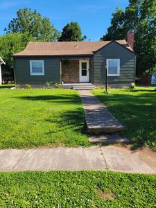 12 W Anderson, Aurora, MO, 65605