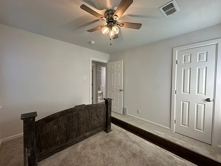 509 Dover Dr — Photo 23
