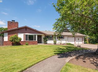 2606 Dover Dr, Eugene, OR