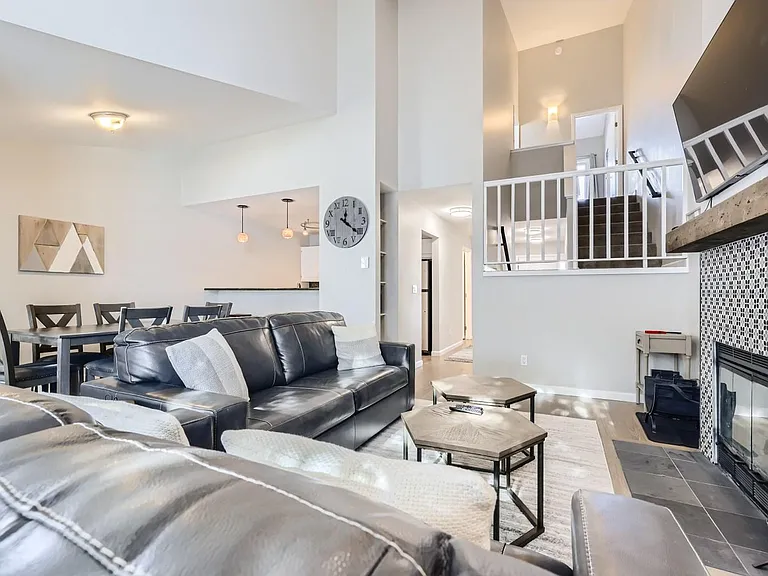 640 Homestead Dr — Photo 4