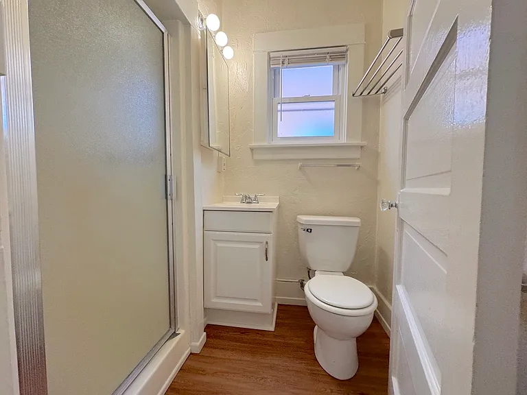 40 Brooks Ave #16 — Photo 26