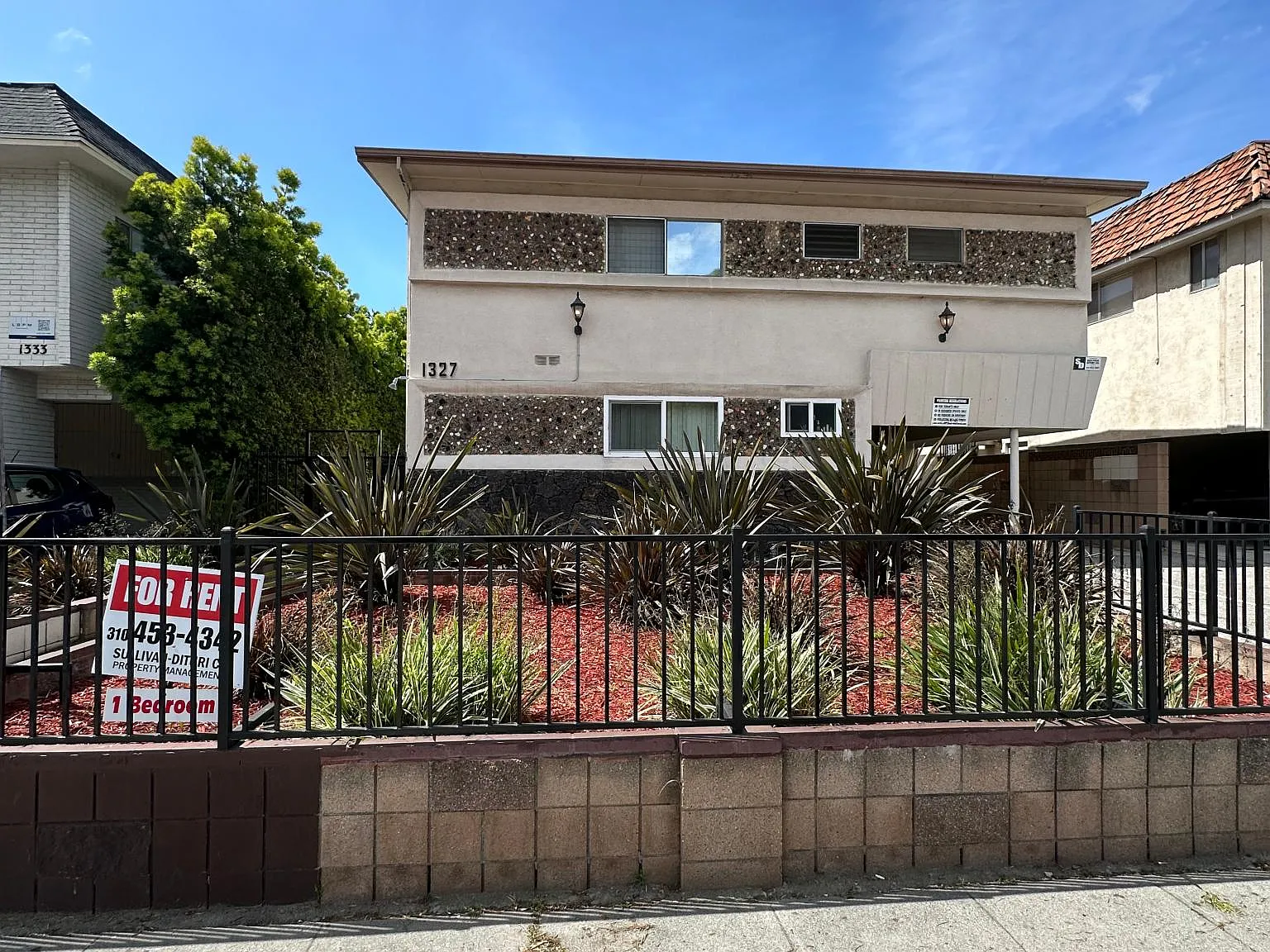 1 bed, $2,050 — Photo 1