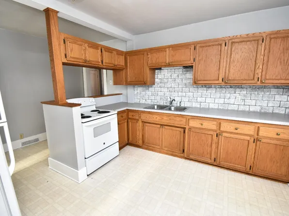 1426 Johnson St, La Crosse, WI 54601