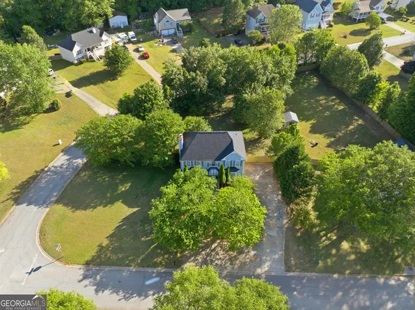 19 Kacey Ct, Powder Springs, GA 30127