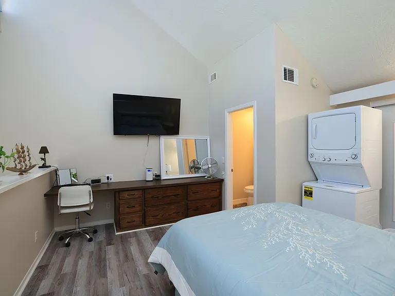12600 Melville Dr #318B — Photo 15