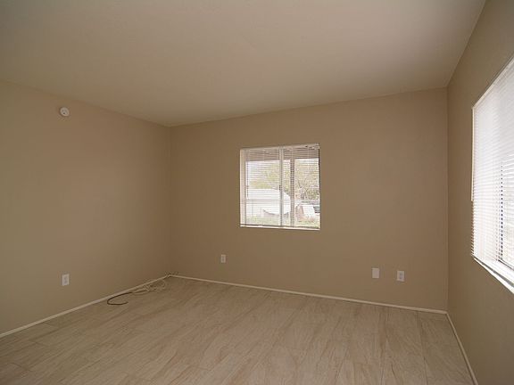 3rd image of 4040 S 2nd Ave