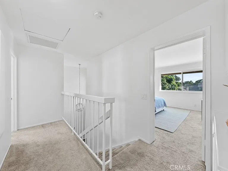 51 Ashbrook — Photo 13