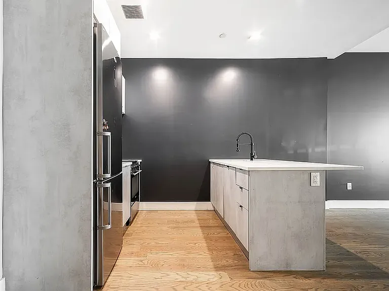 806 Saint Johns Pl #1B — Photo 5