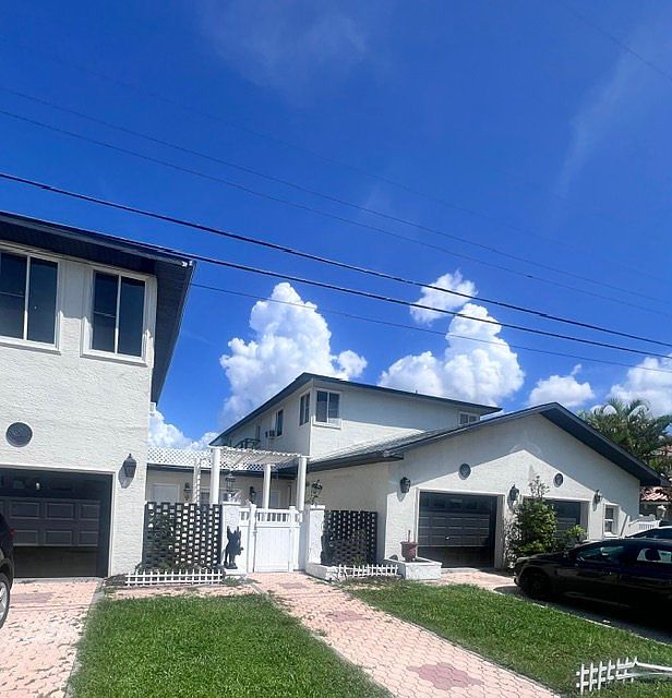 1st image of 513 55th Ave #2