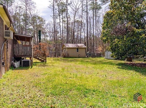 5th image of 153 Dogwood Drive