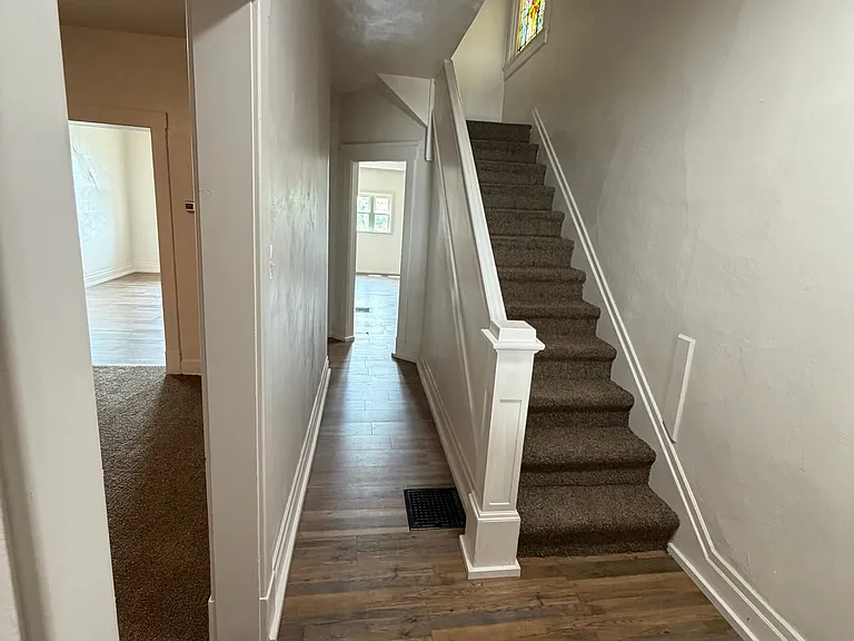 345 Woodward Ave — Photo 2