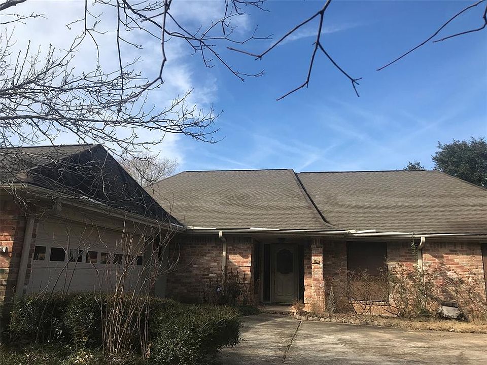 1st image of 3422 Crow Valley Dr