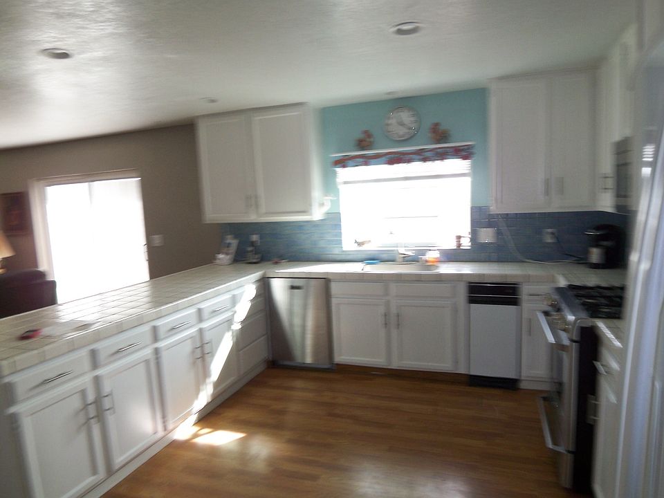 1st image of 5070 Victor Ln