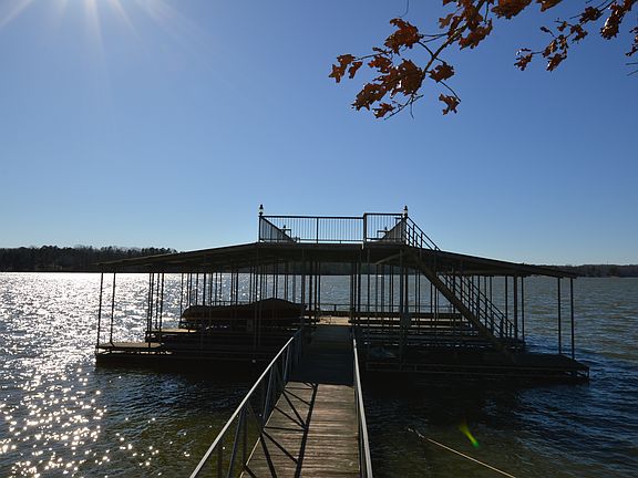 2nd image of 561 Bayberry Crossing Dr