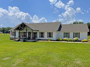 210 Charleston Ln, Adamsville, TN 38310