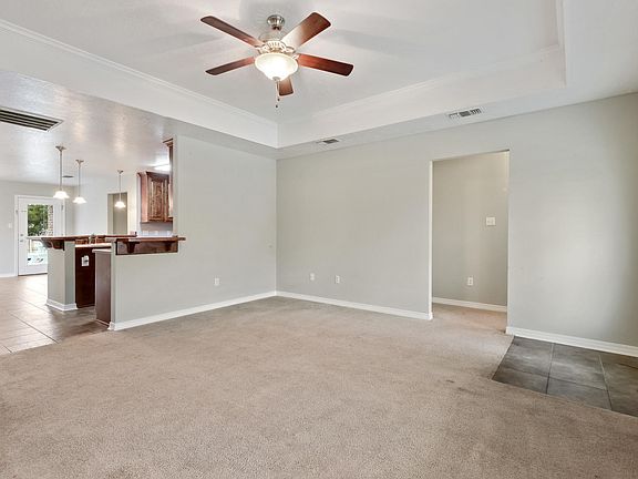 3rd image of 5529 Landing Ct