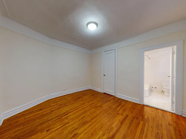 605 W 170th St #2L — Photo 6