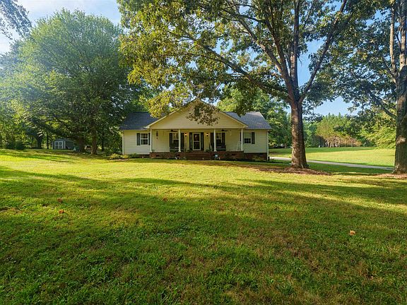 2nd image of 646 Gum Springs Rd