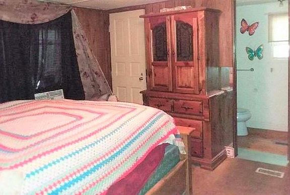 4th image of 102 Dawnridge Ln