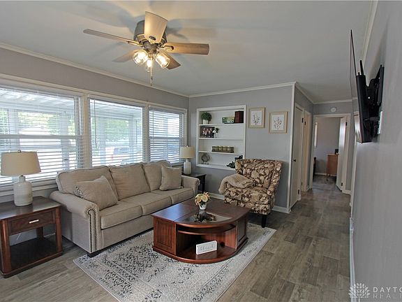 4th image of 1531 Washington Ave