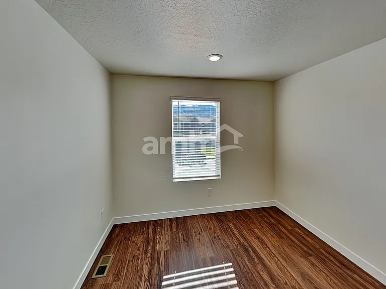 3571 N Caitlyn St — Photo 18