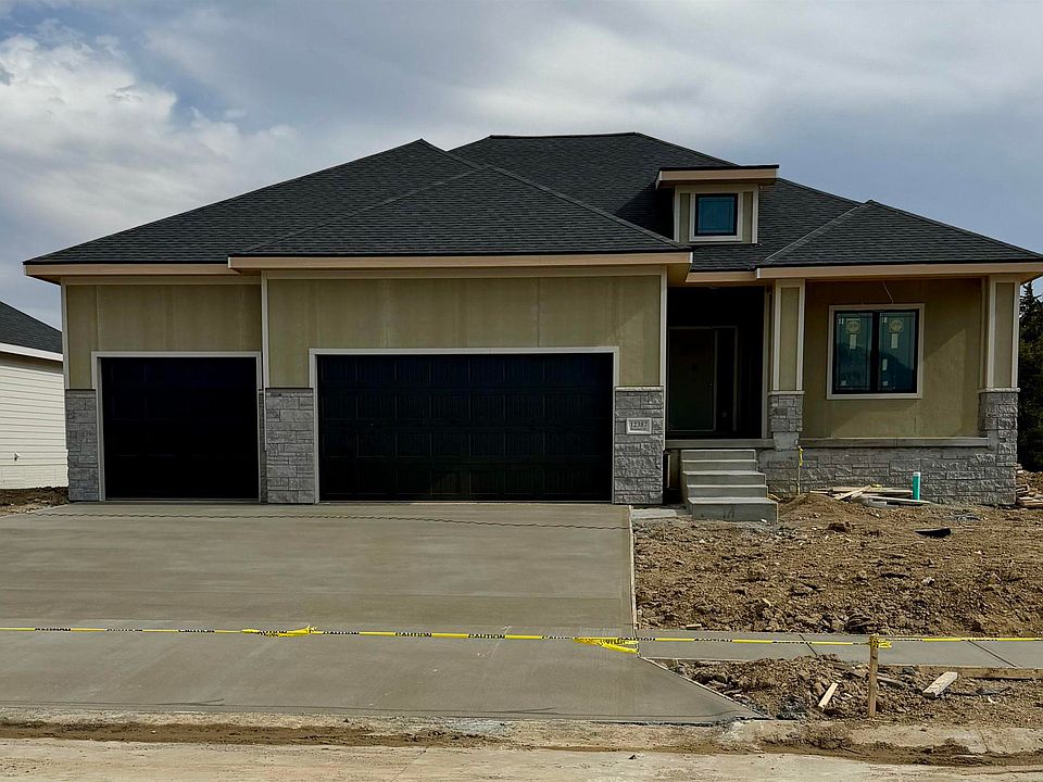 1st image of 12387 Windsor Dr