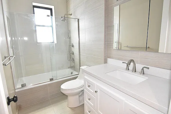 Rented by Bohemia Realty Group | media 49