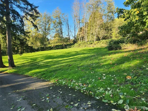 9859 Redmond Woodinville Road NE, Redmond, WA 98052