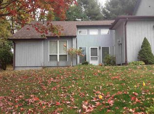 26 East Knl, Rhinebeck, NY 12572