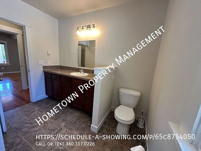6231 Martin Way E — Photo 10