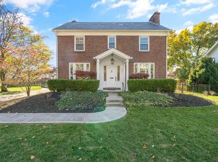 2551 Sherwood Rd, Columbus, OH 43209