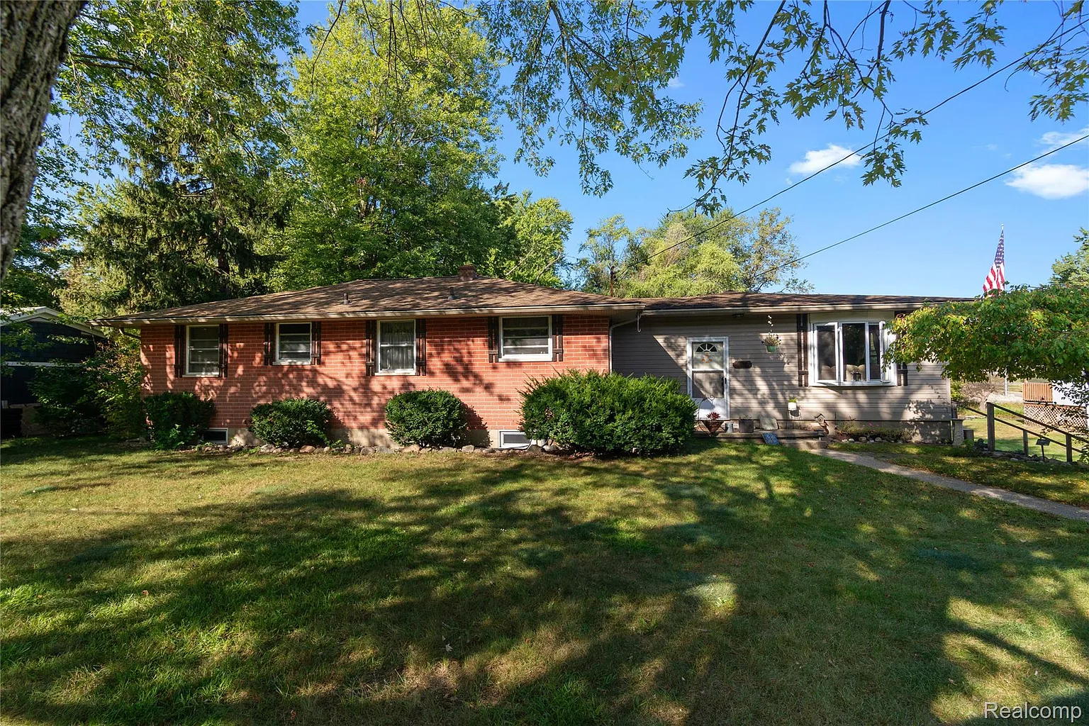 15116 Charluene Dr photo 1