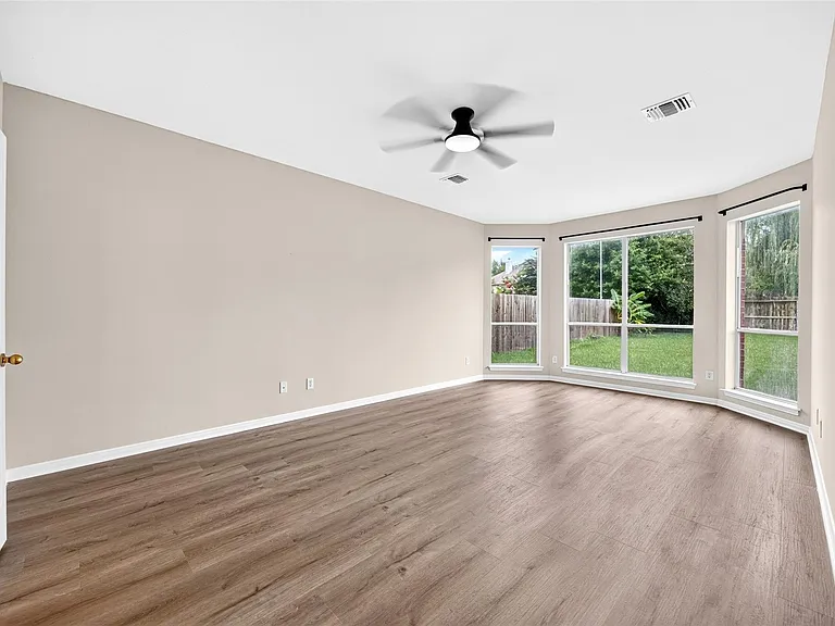 1007 Brannon Park Ln — Photo 22