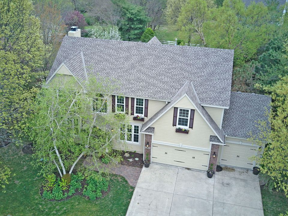 1st image of 1409 NE Piedmont Dr