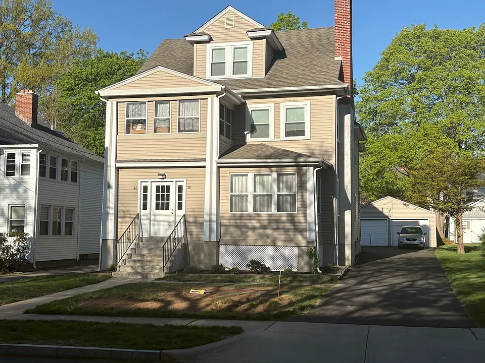40 Lilley Rd